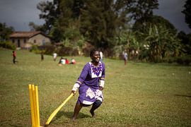 Generationen und Cricket in Uganda von Milene van Arendonk