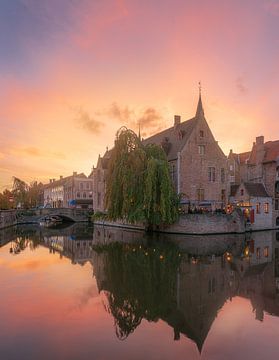 Brugge Rozenhoedkaai zonsondergang