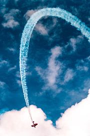 stunt flying between the clouds 6 by Younes Deraedt