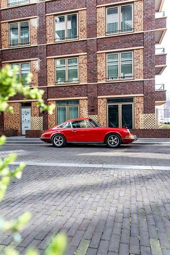 Klassischer roter Porsche 911
