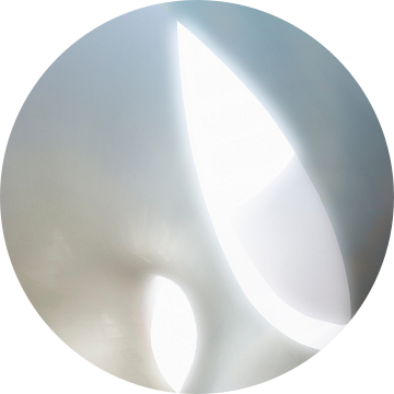 Twee openingen in blauw