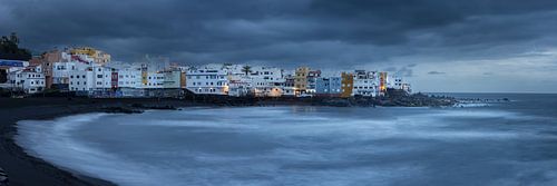 Ein Panorama im Atem der Nacht von Walter G. Allgöwer