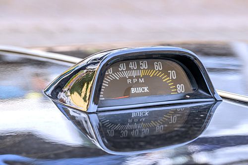 Auto : Buick toerenteller