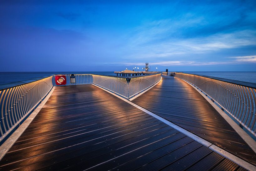 Koserow pier by Leinemeister