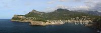 Großartiges Panorama von Port de Soller, Mallorca von FotoBob Miniaturansicht