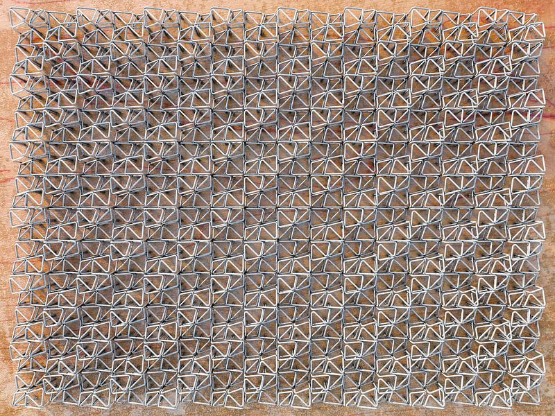 Relief K3 Eisendraht von Frans Blok - Fotos, Kunst und weitere Wanddekoration