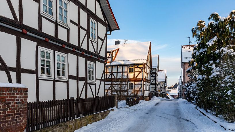 Herleshausen Fachwerkhäuser im Winter von Roland Brack