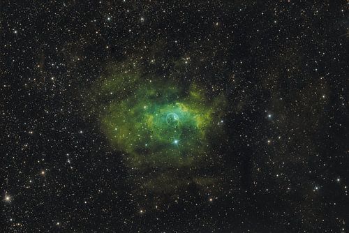Bubble Nebula – Cosmic Green-Red Painting