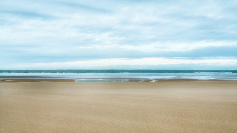 Pastel on the coast by Truus Nijland