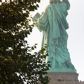 die Kehrseite der Freiheitsstatue von Studio Stiep