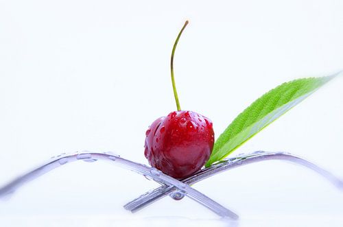 Nature morte aux cerises pour la cuisine