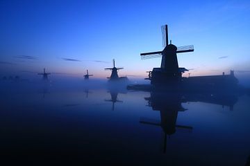 Mühlen im Nebel von FotoBob