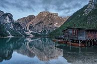 Lago di Braies Italie van Mario Calma thumbnail