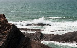 rotsen en wilde zee westkust portugal