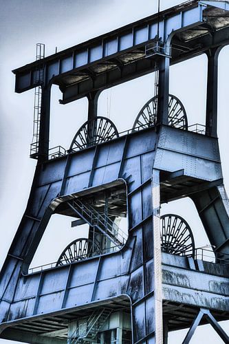 Een oude, niet meer gebruikte kronkeltoren in het Ruhrgebied van HGU Foto