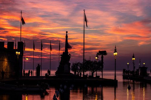Lazise, Gardameer, na zonsondergang