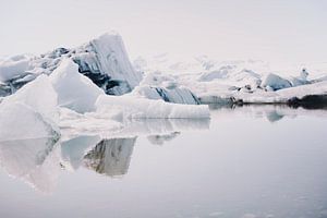 Icebergs IX by Pascal Deckarm