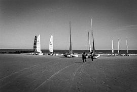 Bateaux sur la plage sur Patrik Hochnadel