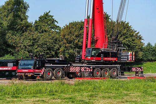 Mammoet mobiele hijskraan: Liebherr LTM 1400-7.1.