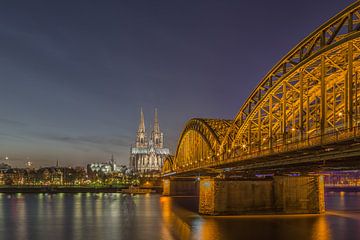 Köln - Dom und Hohenzollernbrücke (2) van Tux Photography