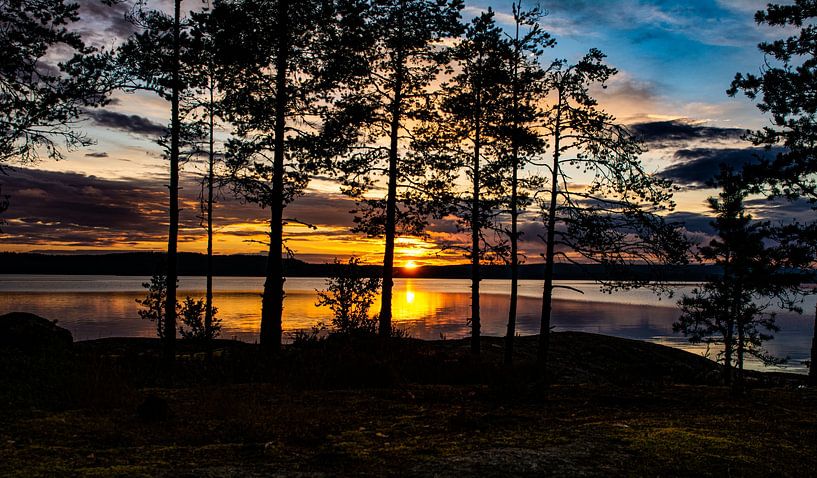 Sunset in Sweden by Sanne van Duijnhoven