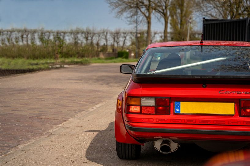 Porsche 924 Carrera GT by The Wandering Piston