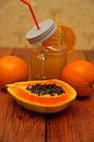 Papaya-Ingwer-Limonade im Glas von Babetts Bildergalerie Miniaturansicht