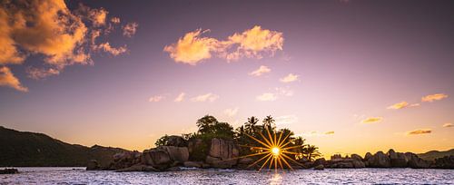 Praslin sunset