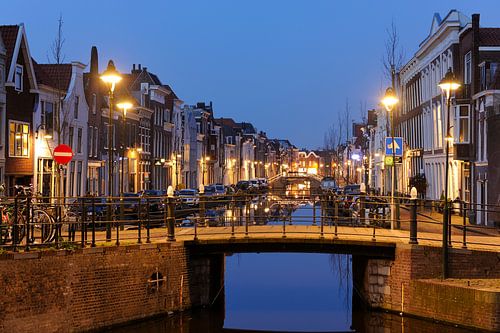 Turfmarkt in Gouda in de avond