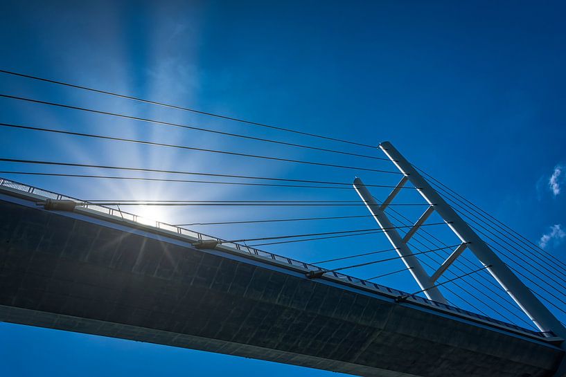 Die Rügenbrücke verbindet Rügen mit dem Festland von Rietje Bulthuis