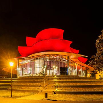 Hans Otto Theater in Potsdam bij nacht