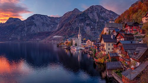Hallstatt: Magical Lake Sunrise by Teun Ruijters