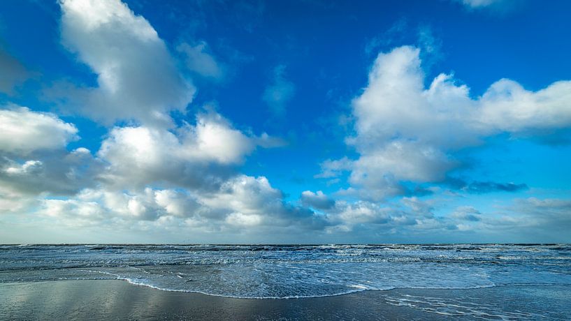 Niederländische Wolken an der Nordsee von Texel eXperience