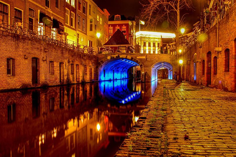Utrecht (NIGHT) by Ben van den Berg