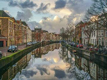 Rapenburg in Leiden by Dirk van Egmond