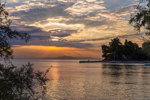 Schöne Sonnenuntergang in Griechenland