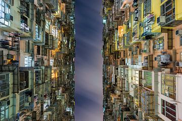 HONG  KONG 33 by Tom Uhlenberg