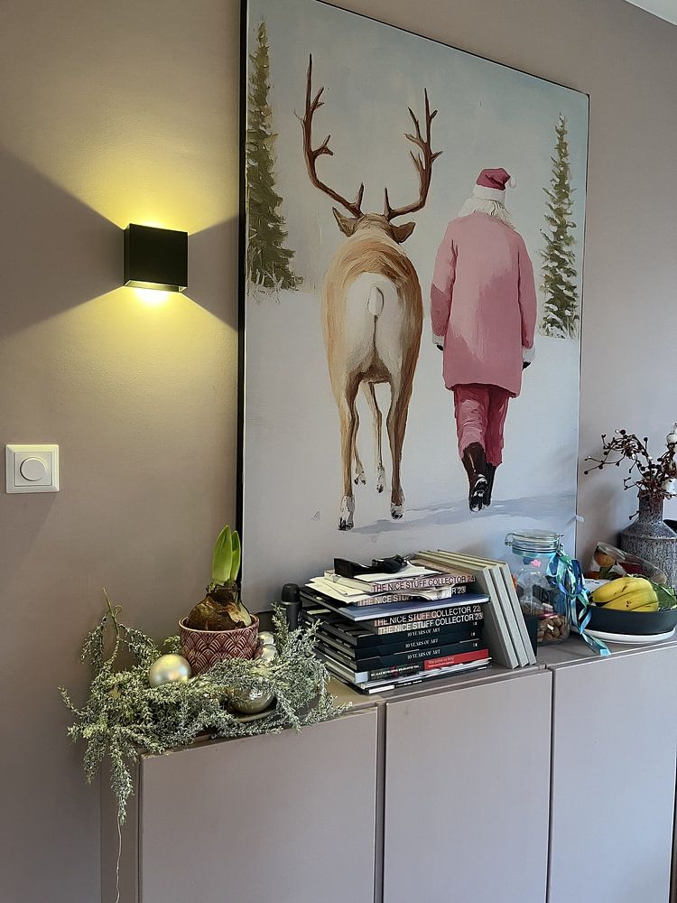 Kerstman met zijn hert  van But First Framing 