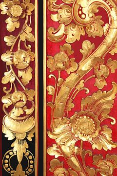 Balinese wood carvings by Inge Hogenbijl