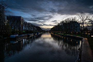 Het kanaal in Brussel bij nacht van Werner Lerooy