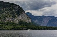Stillleven op de Hallstatter See van Jacob Molenaar thumbnail