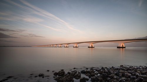 Pont de Zeeland au coucher du soleil