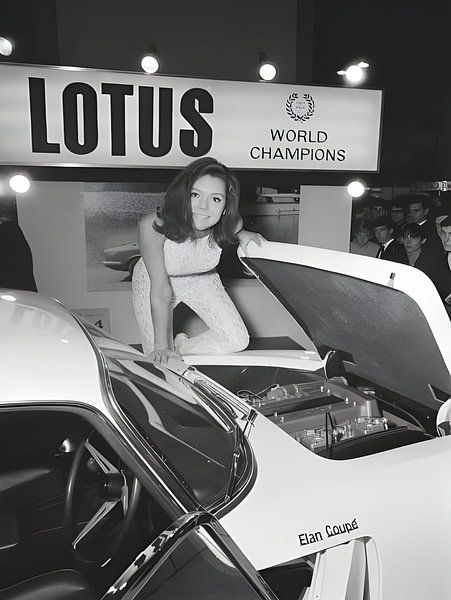 L'actrice Diana Rigg par Artstyle