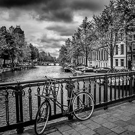 Emperor's Canal Amsterdam by Melanie Viola