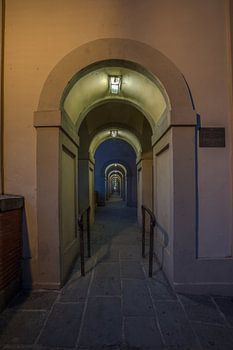 Florence, Italie, galerie sans fin sous le corridor de Vasari