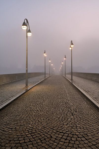 Sint-Servaasbrug in the fog - Maastricht at dawn by Rolf Schnepp