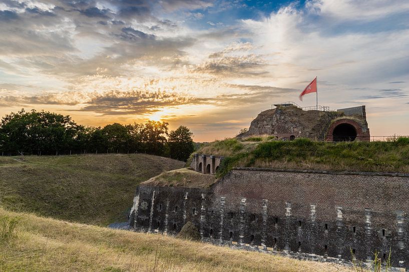 Fort Sint Pieter in Maastricht during sunset by Kim Willems