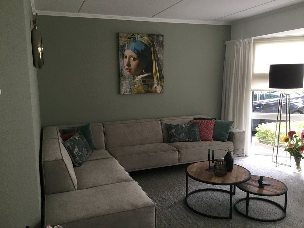 Girl with a Pearl Earring - a Mural  von Marja van den Hurk 