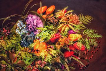 Klassiek boeket van bloemen en bladeren van LUDMILA SHUMILOVA