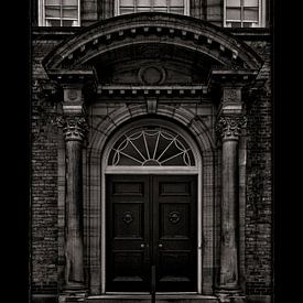 No 27 King's College Circle 1 avec bordure sur The Learning Curve Photography